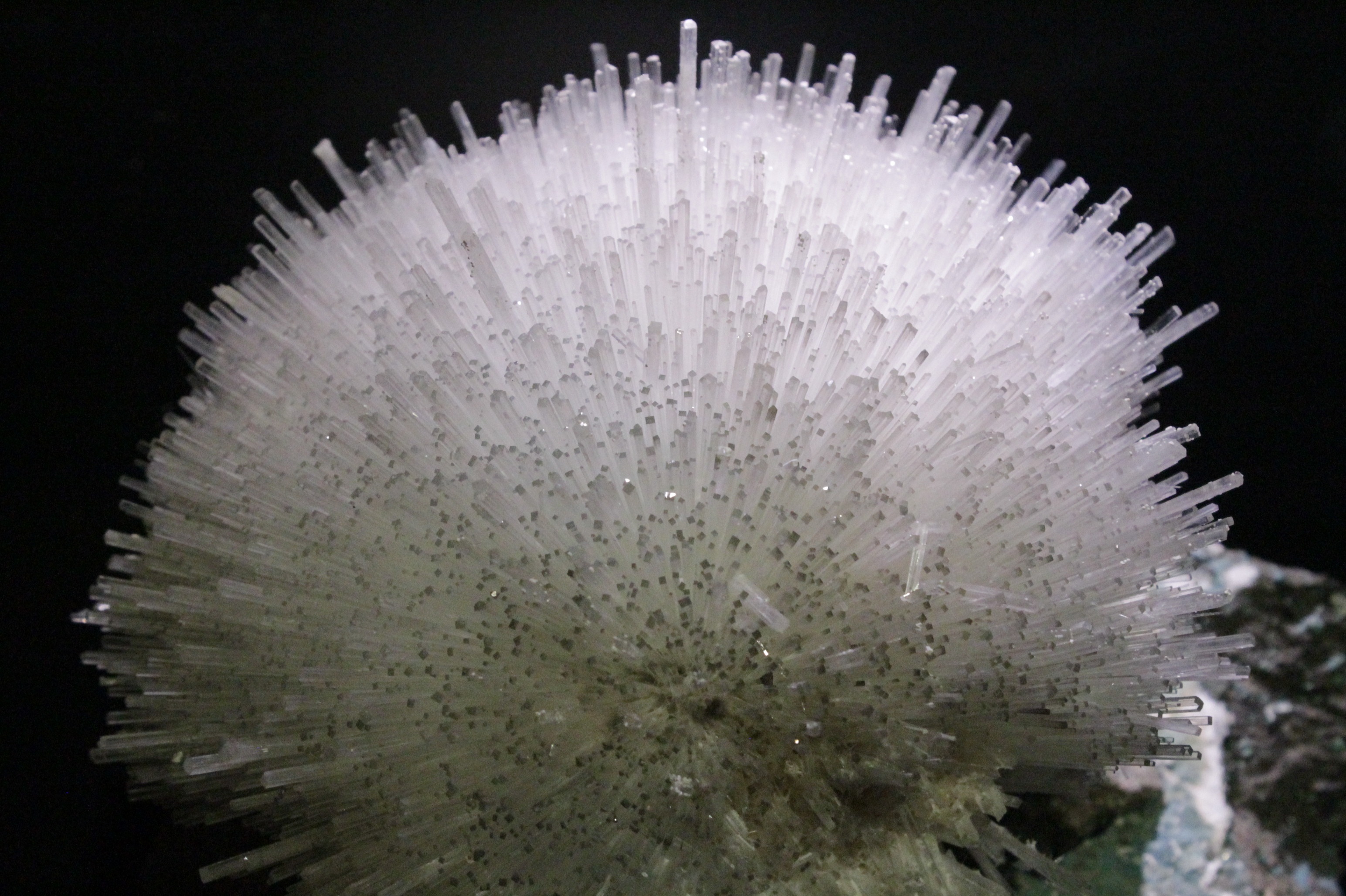 Mesolite Specimen picture