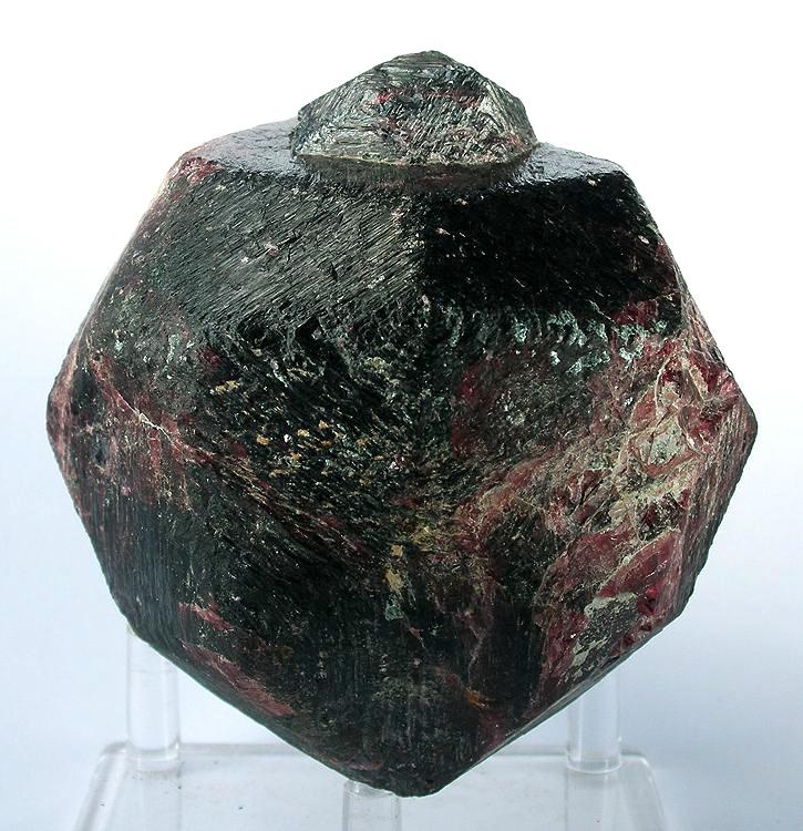 Pyrope Specimen picture