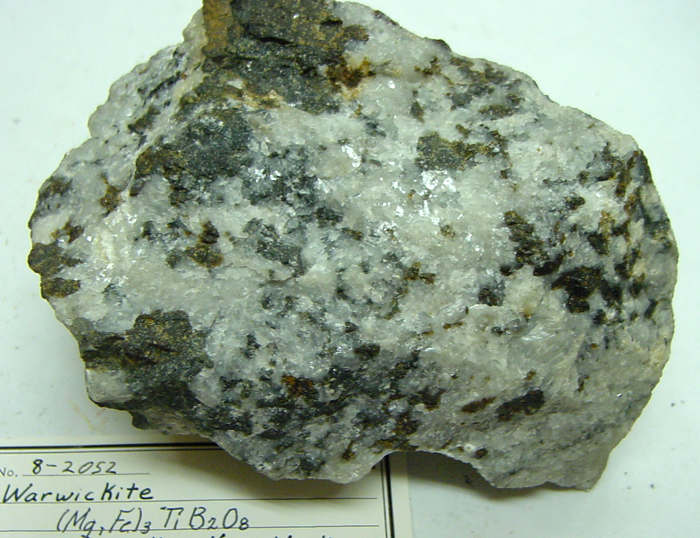 Rhodizite Specimen picture