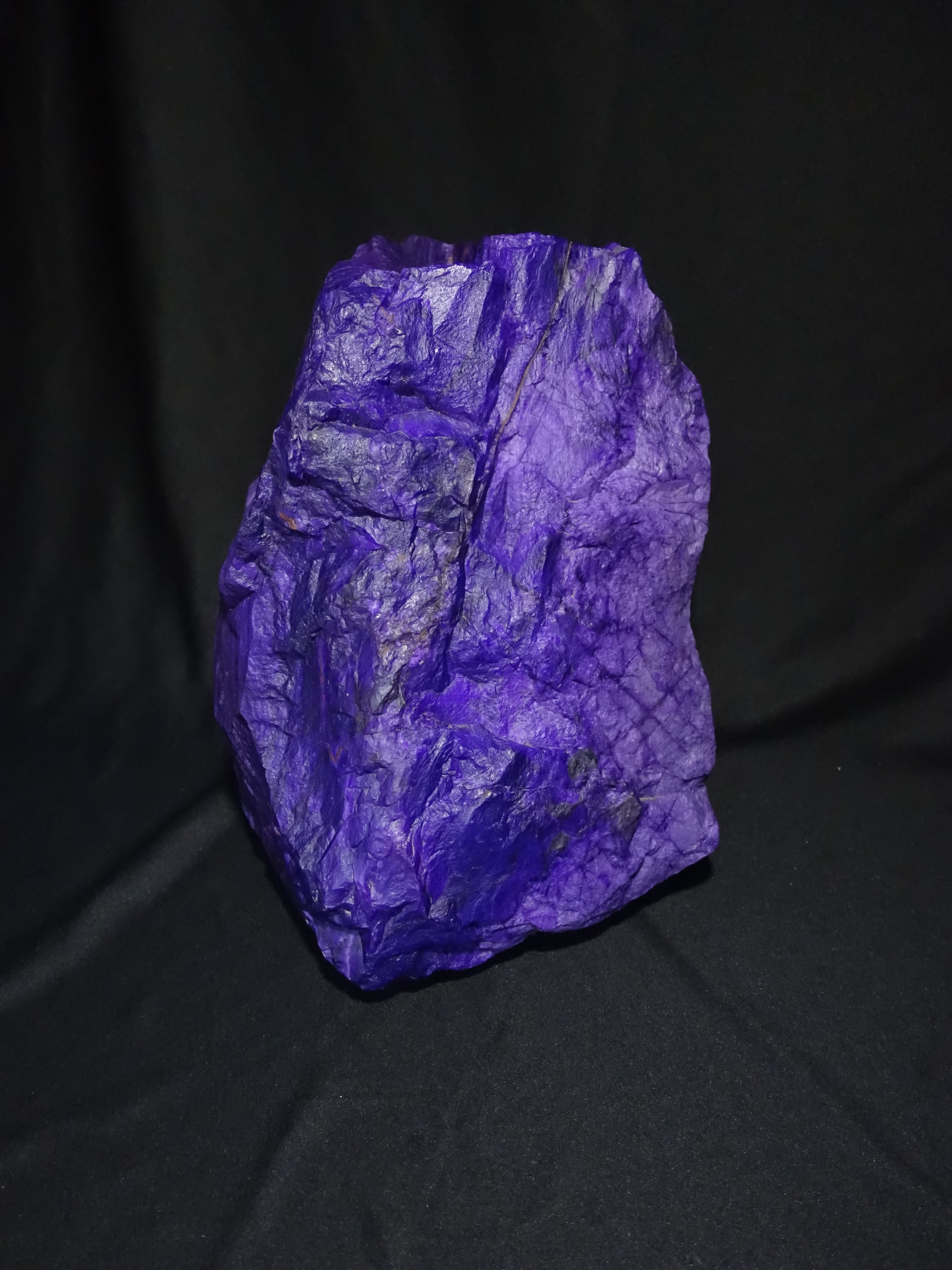 Sugilite Specimen picture
