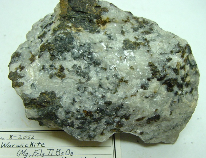 Warwickite Specimen picture